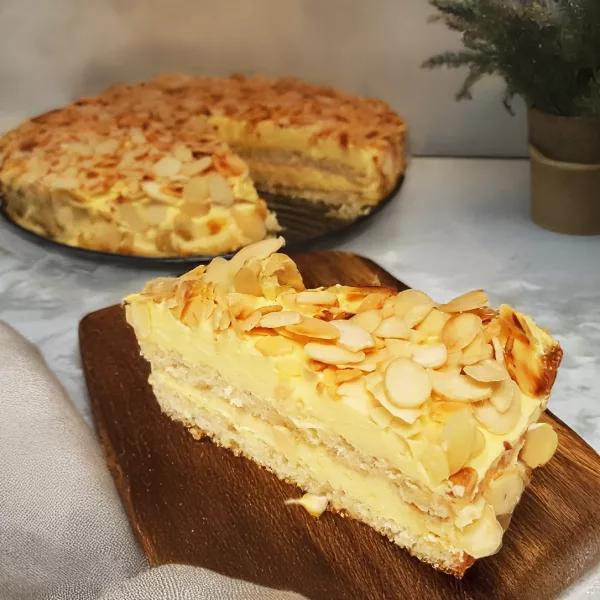 Almond Torte